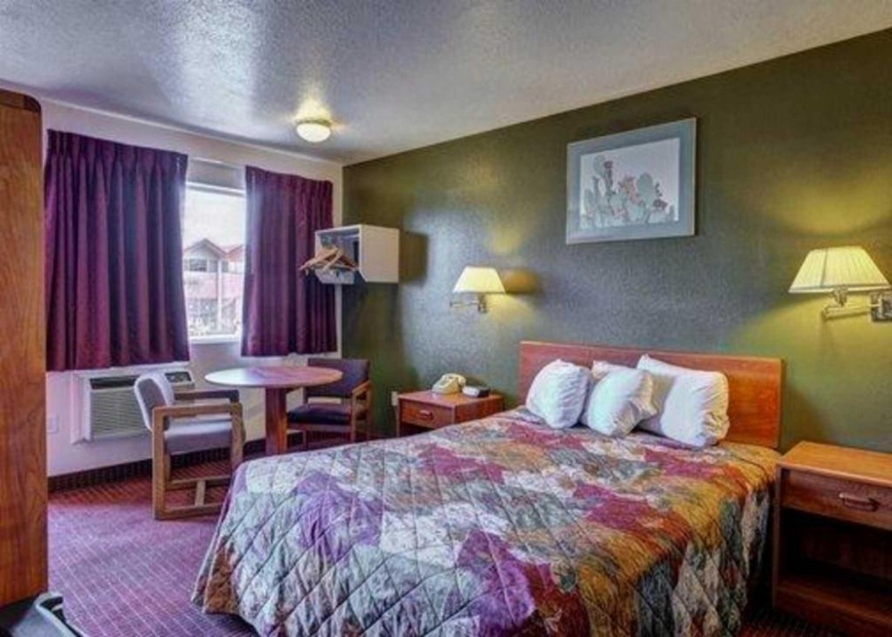 Rodeway Inn Cedar City Image 12