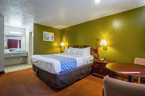 Rodeway Inn Cedar City image 15
