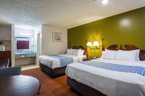 Rodeway Inn Cedar City image 27