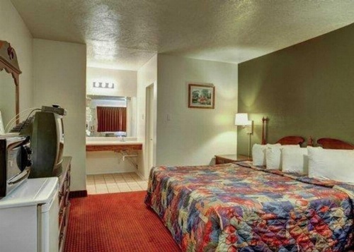 Rodeway Inn Cedar City image 6